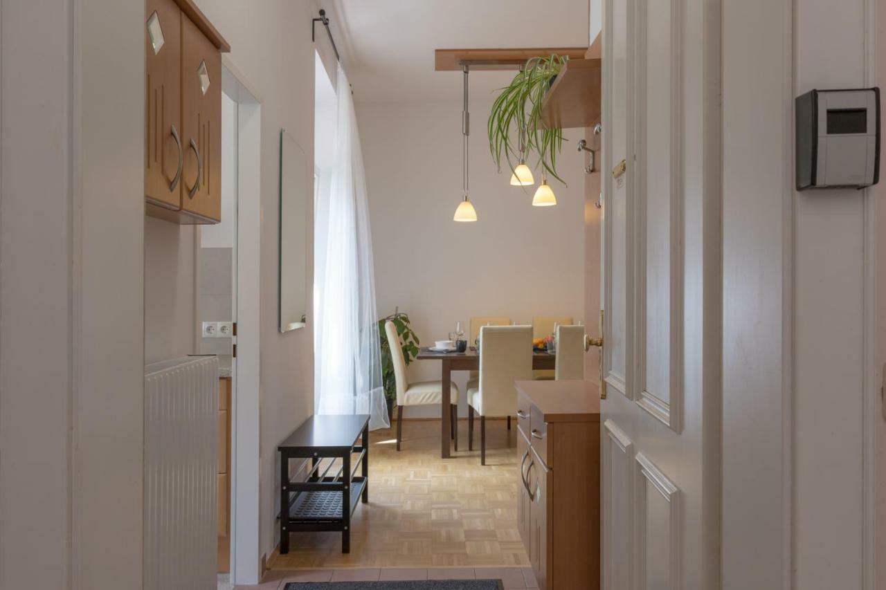 Kingsize Central Station Residence Viyana Dış mekan fotoğraf